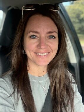 Meet your Posher, Leslie